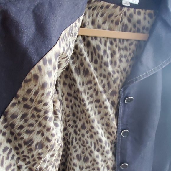 Le Suit jacket, black with gold thread, Size 12 - Picture 4 of 5